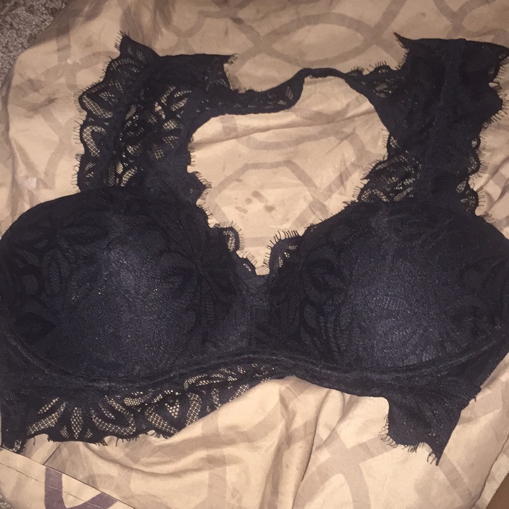 PINK BRA